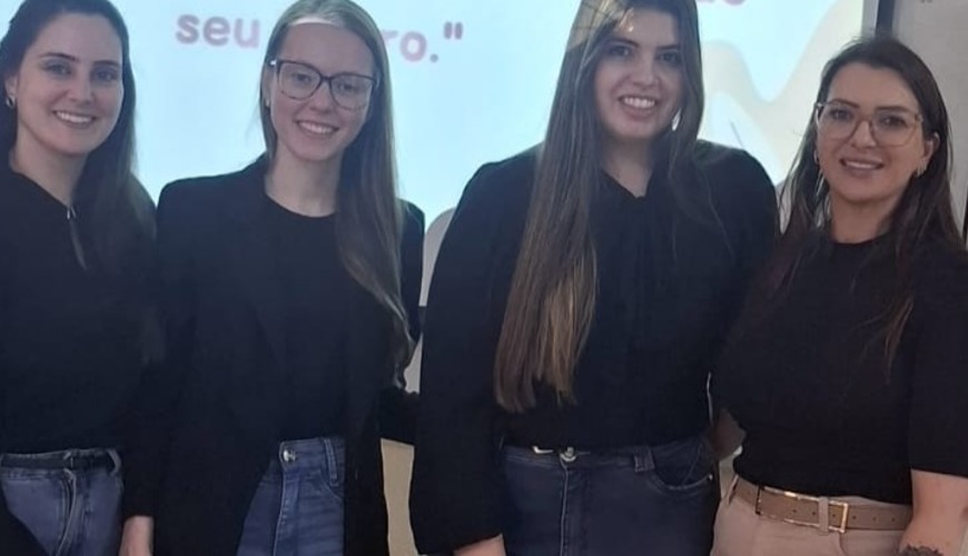 Observatório - Estudantes do PPGCS realizam atividade sobre saúde sexual e reprodutiva em Escola de Chapecó - SC