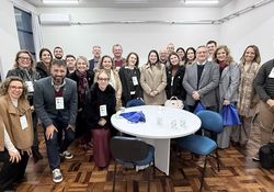 Imagem da notícia - Diretora da Unochapecó assume presidência da Câmara de Pesquisa da ACAFE